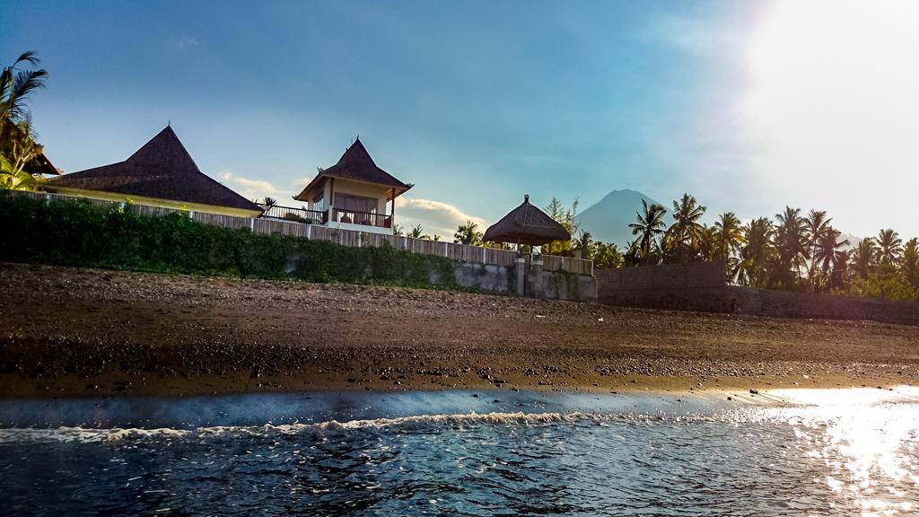 Villa Agung Amed エクステリア 写真